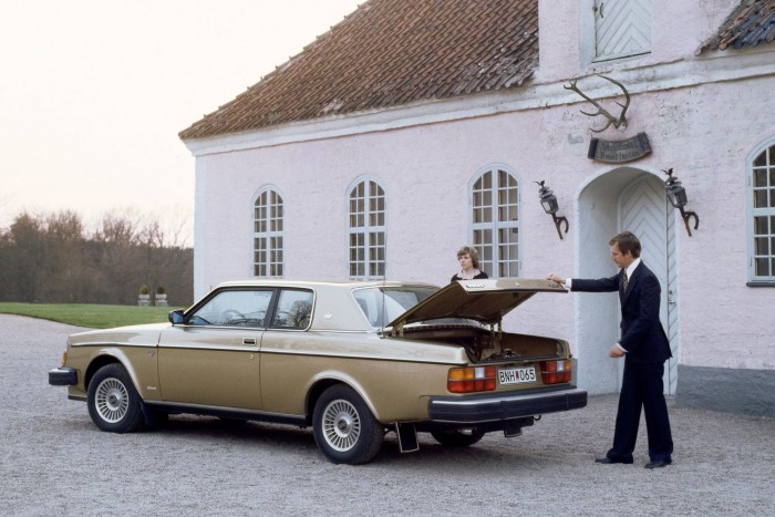 Az autó, amely a feje tetejére állítva született 6