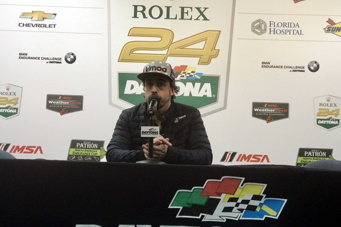 Alonso ijesztő leckét kapott Amerikában 2