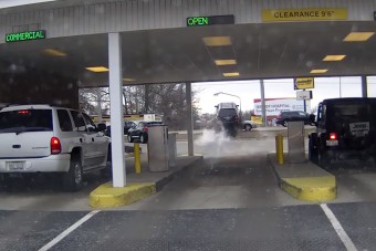 A Mikulás nem hozott annyi meglepetést, amennyi ebben a balesetben van