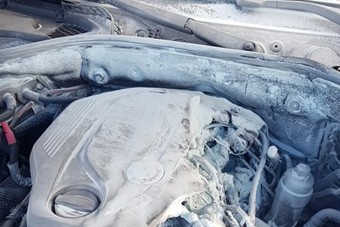 Lángolt László BMW-je az M3-ason, egyetlen kamionos segített neki, senki más