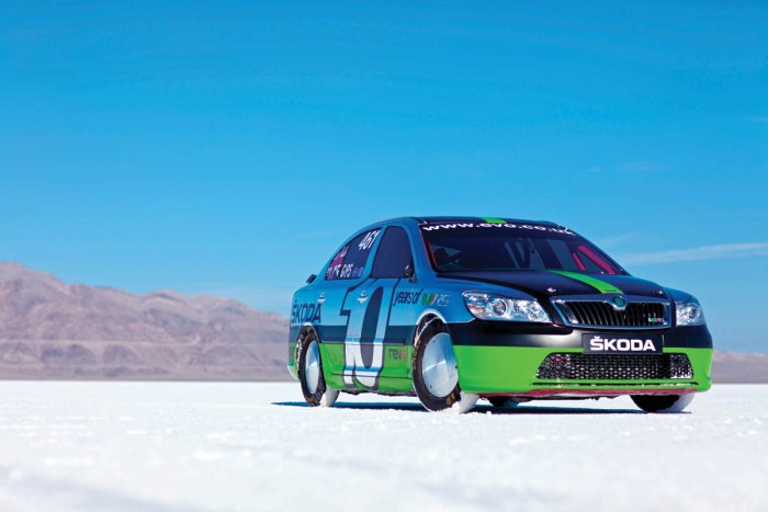 Villámgyors ez a 600 lovas Škoda Octavia