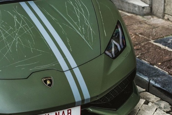 Megszakad a szívünk: limitált szériás Lambo ellen követtek el merényletet