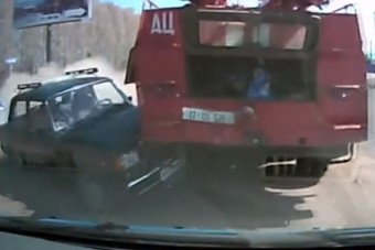 Csúnya vége lett a ladás csapatásnak