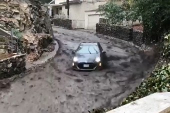 Sárözön előtt autózott le ez a toyotás