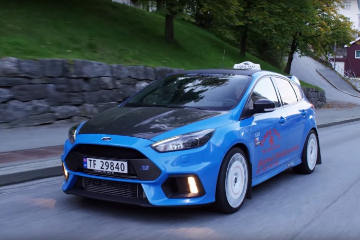 Norvégia legmenőbb taxija ez a Focus RS