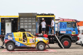 Már taposnák a gázt a magyar pilóták