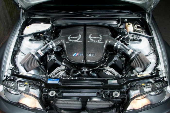 Tíz hengert dobtak ebbe az M3-as BMW-be 6 | Vezess Tíz hengert dobtak ebbe az M3-as BMW-be 6