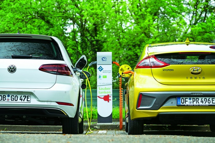 Melyik jobb villanyautó: Ioniq vagy e-Golf? 3 Melyik jobb villanyautó: Ioniq vagy e-Golf? 3