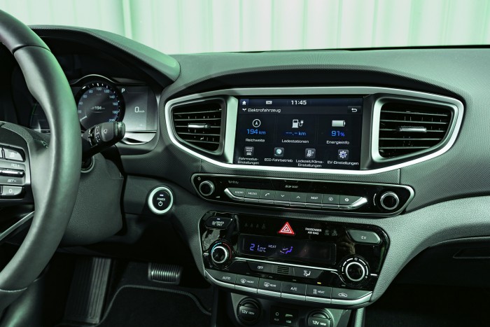 Melyik jobb villanyautó: Ioniq vagy e-Golf? 4 Melyik jobb villanyautó: Ioniq vagy e-Golf? 4