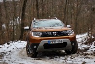 Itt az új Dacia Duster, még mindig olcsó 24