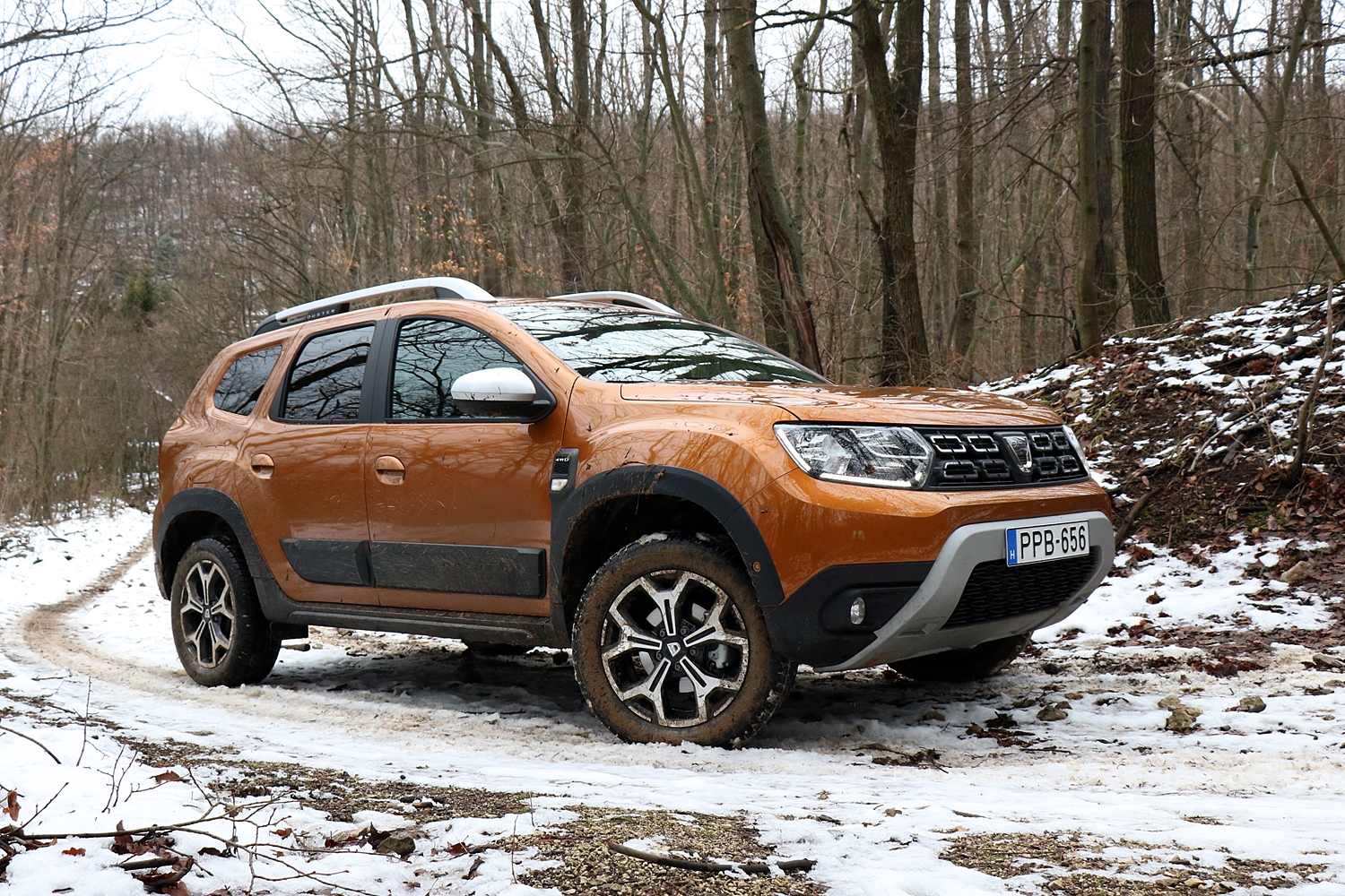 Itt az új Dacia Duster, még mindig olcsó 5