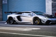 Bitang pályagépnek néz ki a kiszélesített Aventador 13