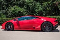 Ha 2500 lovas Lamborghinit keresel, nézd meg ezt! 9