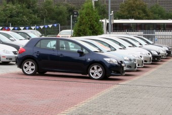 Használt autó: Honda Civic vagy Toyota Auris?