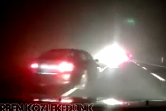 Semmi se számít típusú előzés Győrnél, záróvonalon