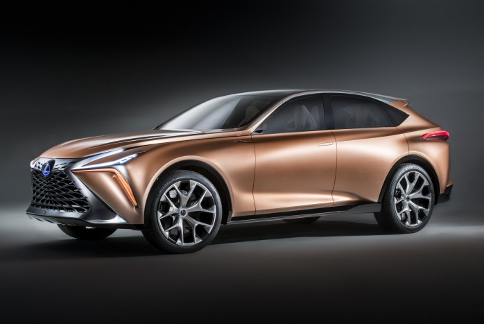 Minden eddiginél fényűzőbb modellt készít elő a Lexus 2