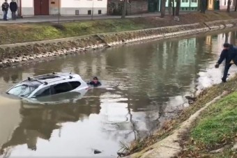 Semmi kétség, eddig ez 2018 legszerencsétlenebb magyar parkolása