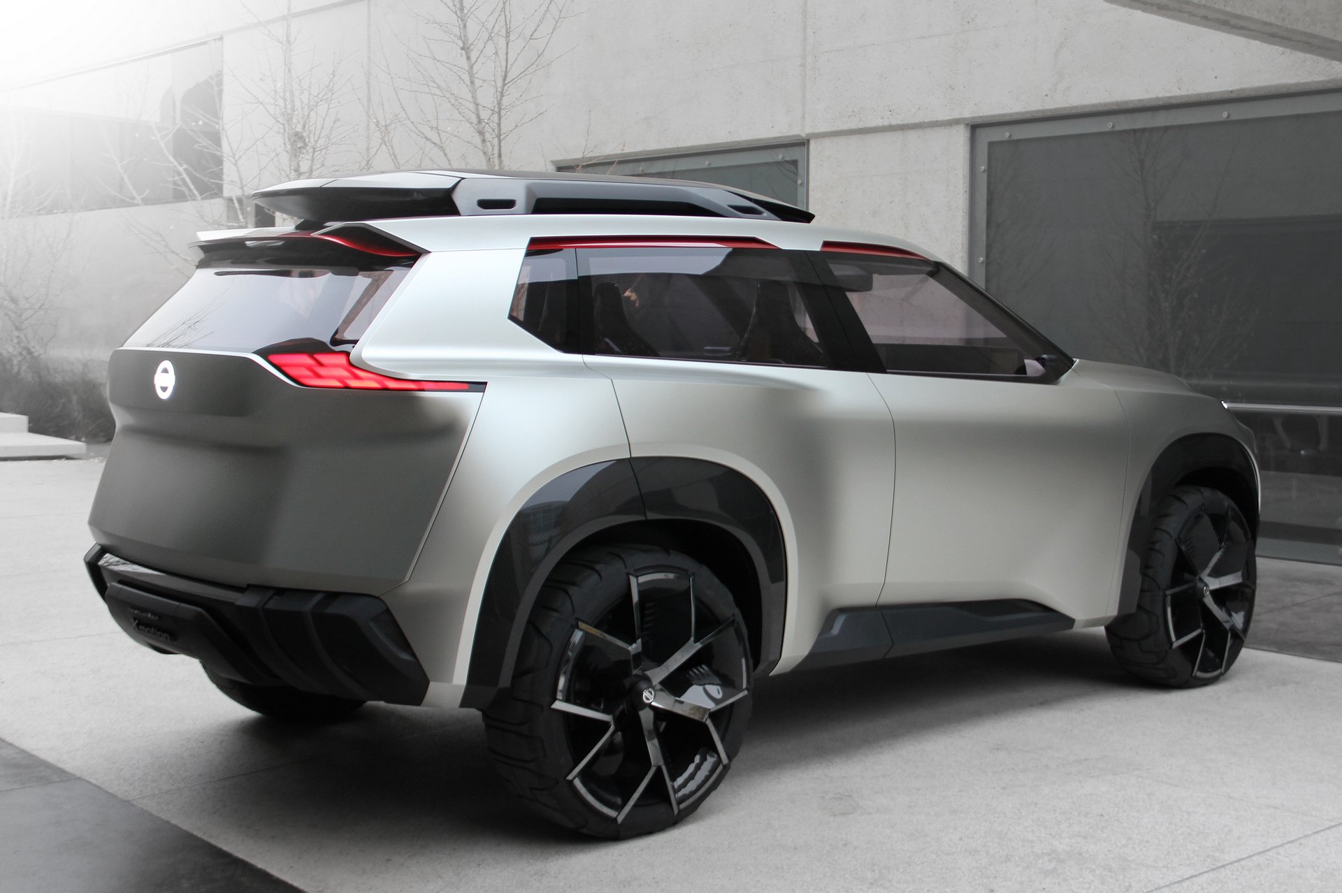 Nissan XMotion: asztalos mestermunka 18