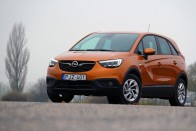 Kívül Opel, belül Peugeot, mi az? – Opel Crossland X 101