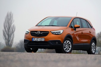 Kívül Opel, belül Peugeot, mi az? - Opel Crossland X
