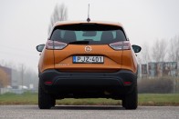 Kívül Opel, belül Peugeot, mi az? – Opel Crossland X 56