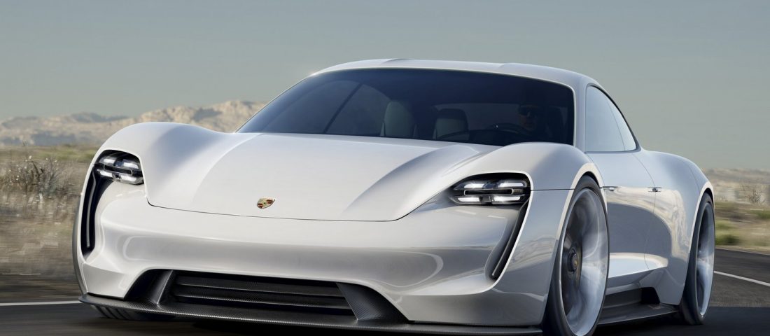 Hatalmasat vághat oda a Teslának a Porsche