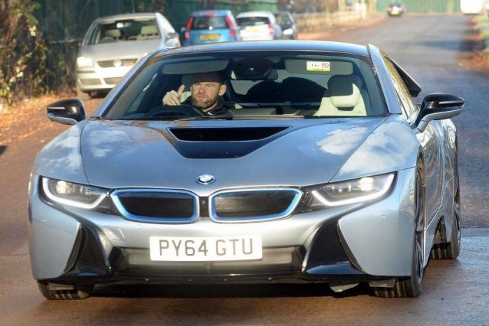 Eladó Wayne Rooney BMW-je