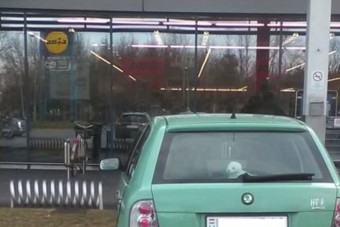 Pofátlanabb autóst még nem fotóztak idén Győrött