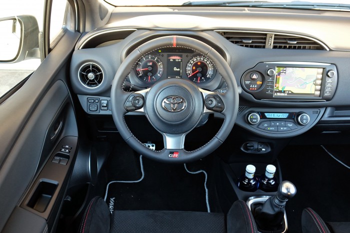 Mit tettek ezzel a Toyotával? 7 | Vezess Mit tettek ezzel a Toyotával? 7