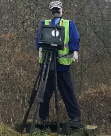 Az év átverése ez a magyar traffipax, de működik 3 | Vezess Az év átverése ez a magyar traffipax, de működik 3