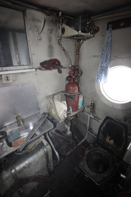 Lefotóztak pár jégbe fagyott, elhagyott orosz óriást 5