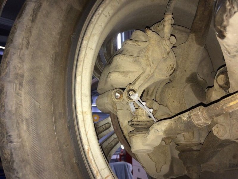 20 fotó bizonyítja, hogy az autózás világában bármi megtörténhet 17