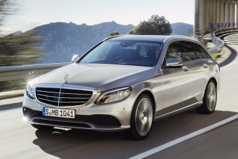 Megújul a Mercedes C-osztály