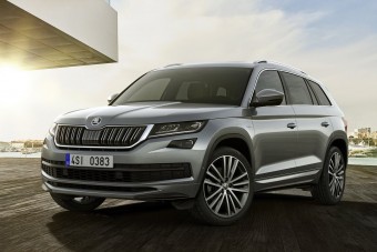 Óriás luxusautóval erősít a Škoda