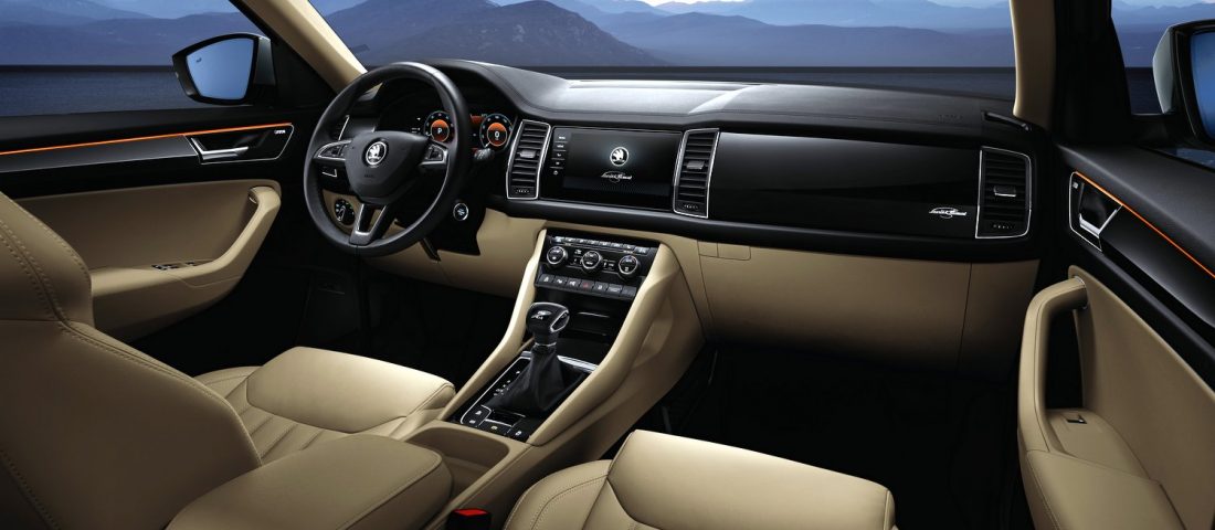 Óriás luxusautóval erősít a Škoda