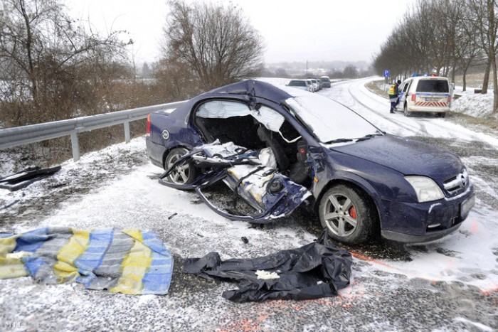 Halált okozott a nyári gumi, megrázó fotó és videó