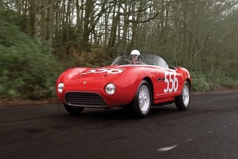 Horribilis összeget kérnek ezért a Ferrariért