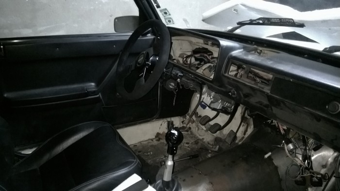 Kívülről egy átlag Lada, de a lemez alatt pokoli szörnyeteg bújik 10