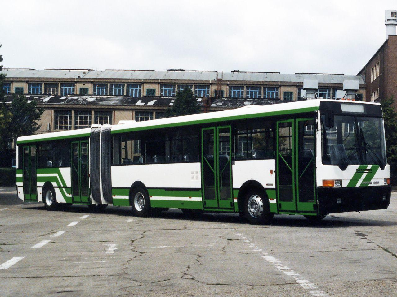 Különleges Ikarust ment meg a Közlekedési Múzeum 1 | Vezess Különleges Ikarust ment meg a Közlekedési Múzeum 1