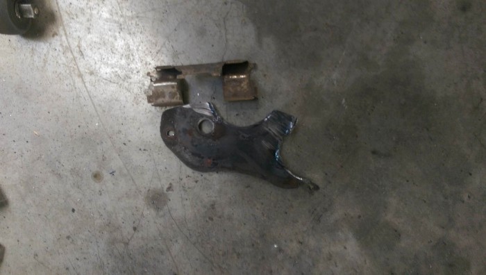 Elképedt a magyar szerelő amikor szétszedte a féket, ezzel így közlekedtek 5