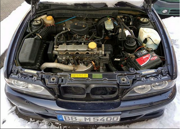 17 újabb fotó a műhelyek poklából 10