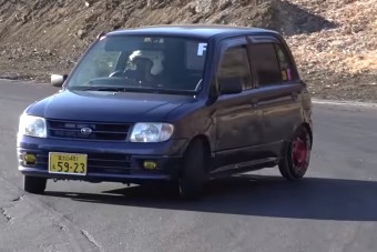 Videó mutatja meg a legcukibb drift titkát