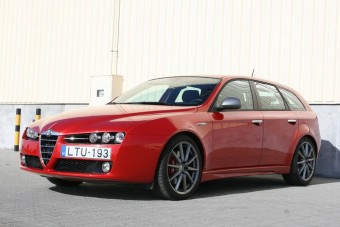 Nagy felni, peres gumi? Nem ésszerű választás!