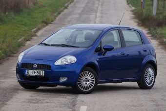 Ötajtós 500-asra cserélik a Fiat Puntót