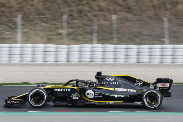 Melyik a legszebb 2018-as Forma-1-es autó? Szavazz! 6