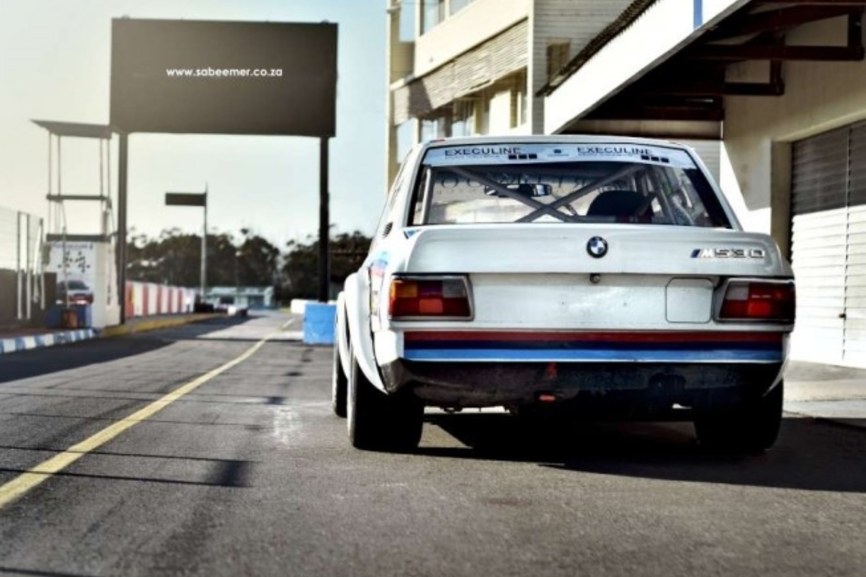 Ez az afrikai BMW megelőzte az M5-öst 13