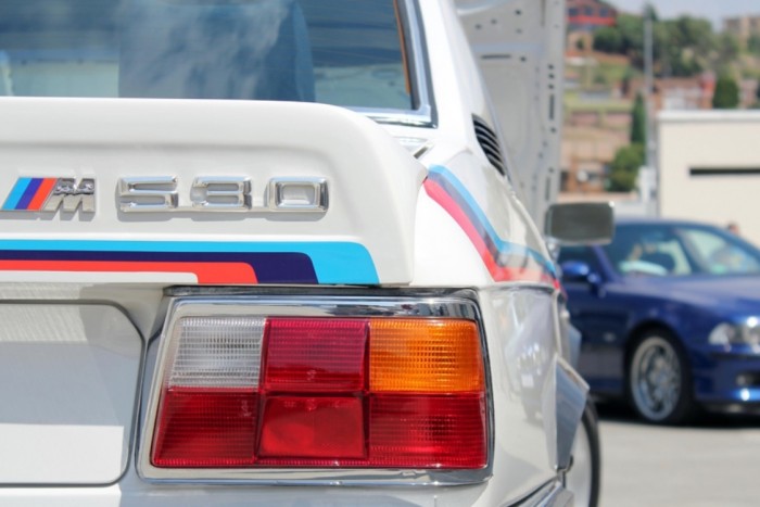 Ez az afrikai BMW megelőzte az M5-öst