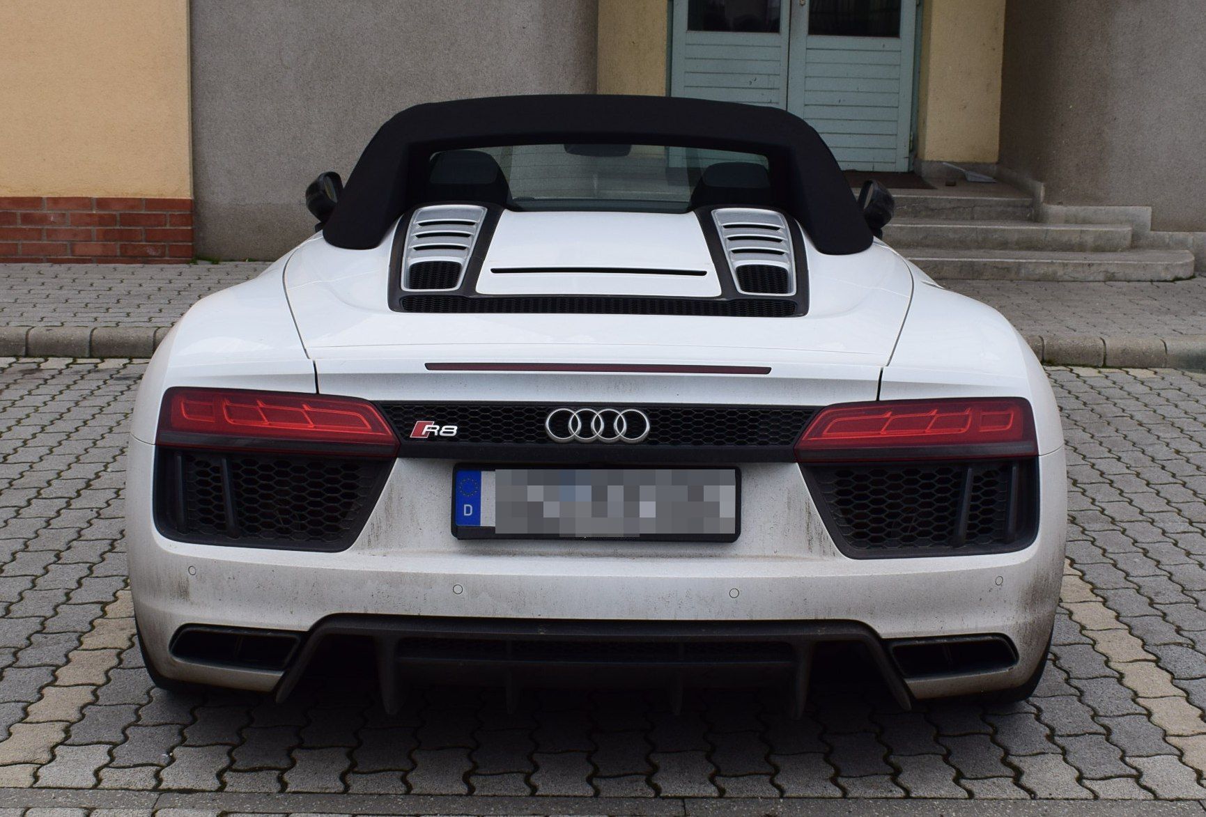 Nagy fogás a határon, ez az Audi nem jutott ki 1 | Vezess Nagy fogás a határon, ez az Audi nem jutott ki 1