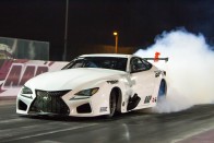 Versenyautókat épít Bahrein egyetlen Lexus kereskedője 15