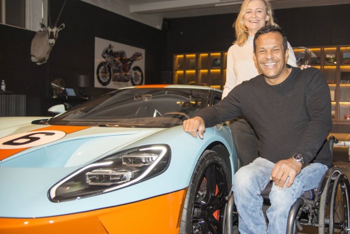 Megérkezett az első európai Ford GT, különleges tulajdonosa lett